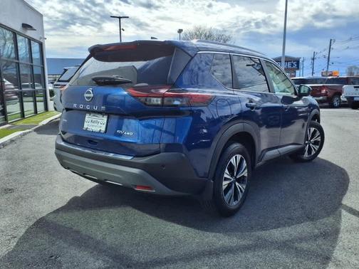 2022 Nissan Rogue SV