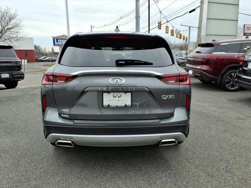 2023 INFINITI QX50 Luxe