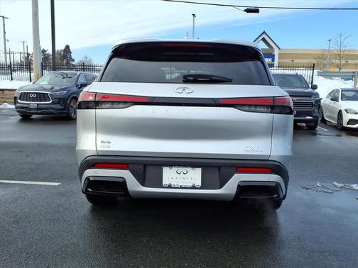 2023 INFINITI QX60 Pure