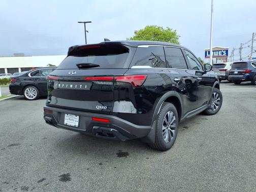 2025 INFINITI QX60 Pure