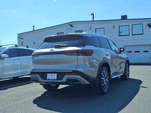 2023 INFINITI QX60 SENSORY