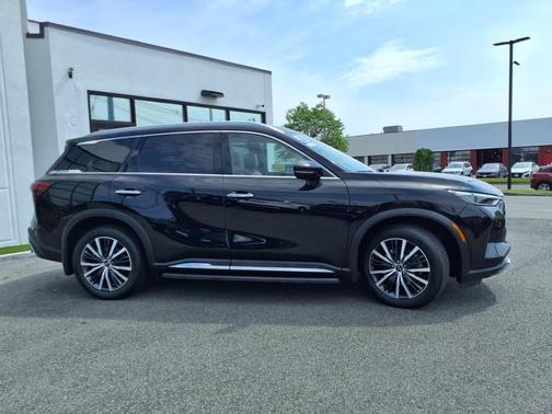 2022 INFINITI QX60 SENSORY