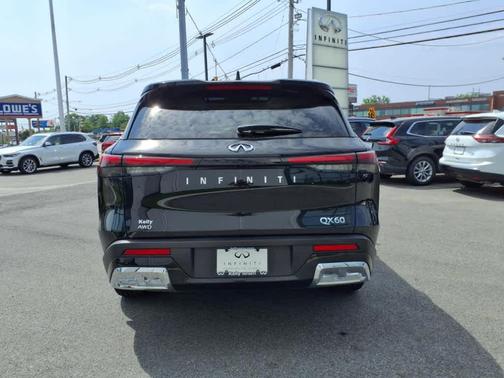 2022 INFINITI QX60 SENSORY