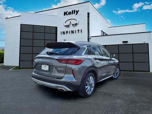 2022 INFINITI QX50 ESSENTIAL