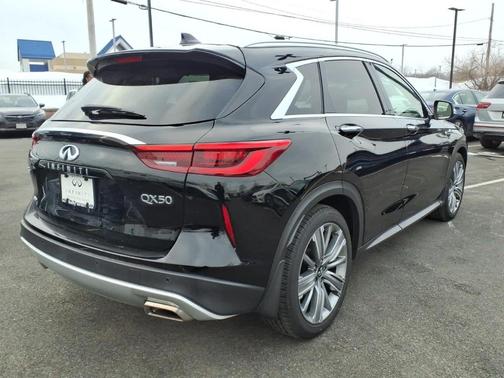 2021 INFINITI QX50 SENSORY