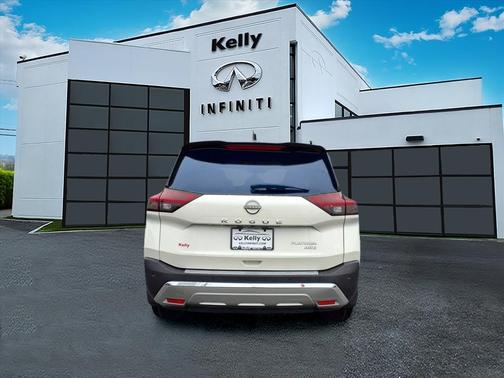 2022 Nissan Rogue Platinum