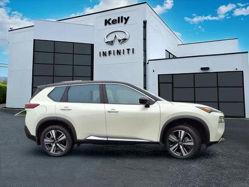 2022 Nissan Rogue Platinum
