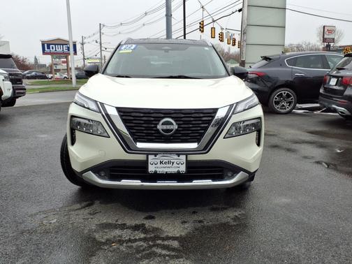 2022 Nissan Rogue Platinum