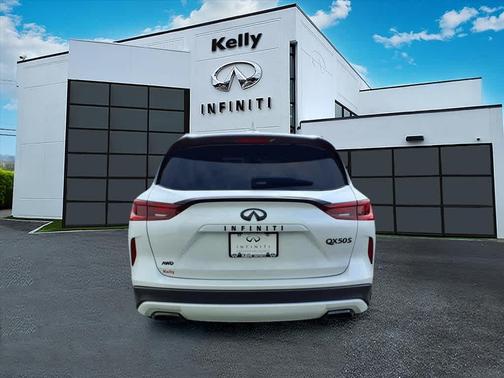 2024 INFINITI QX50 SPORT