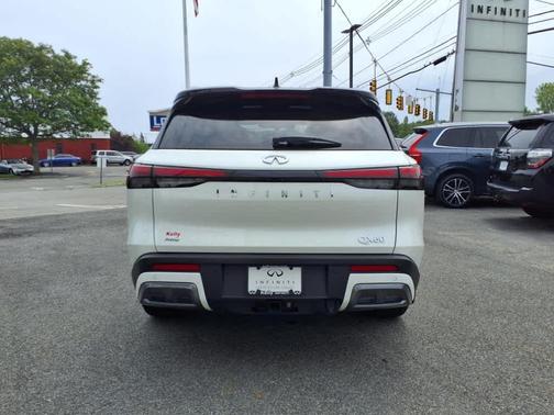 2023 INFINITI QX60 AUTOGRAPH