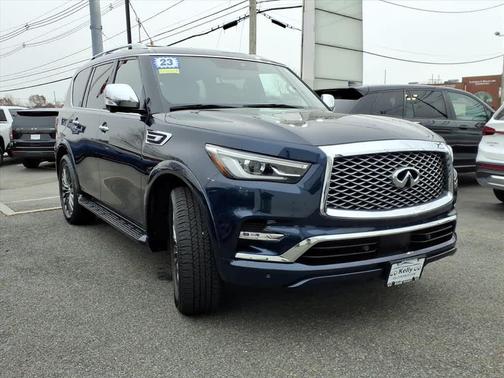 2023 INFINITI QX80 SENSORY