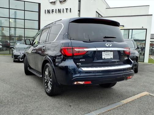 2023 INFINITI QX80 SENSORY