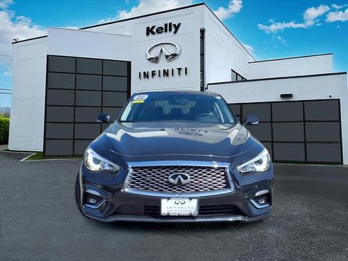 2022 INFINITI Q50 LUXE
