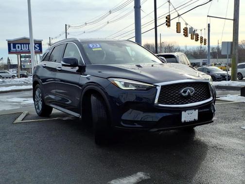 2023 INFINITI QX50 Luxe