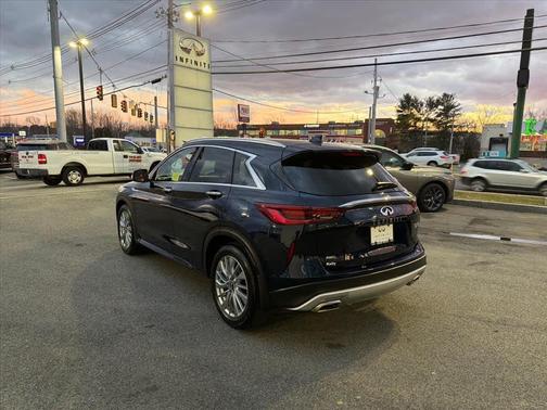 2023 INFINITI QX50 Luxe