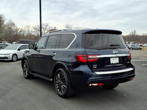 2024 INFINITI QX80 SENSORY