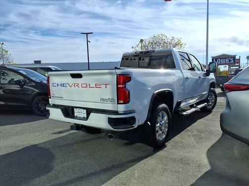 2024 Chevrolet Silverado 2500 High Country