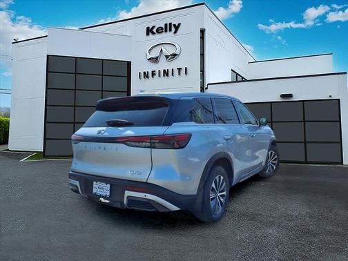 2022 INFINITI QX60 Pure