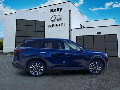 2022 INFINITI QX60 Luxe