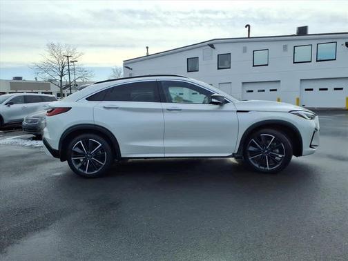 2023 INFINITI QX55 ESSENTIAL