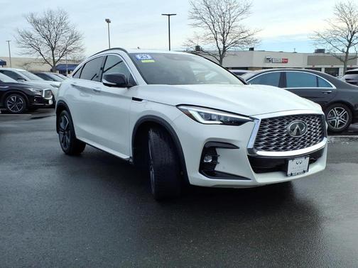 2023 INFINITI QX55 ESSENTIAL