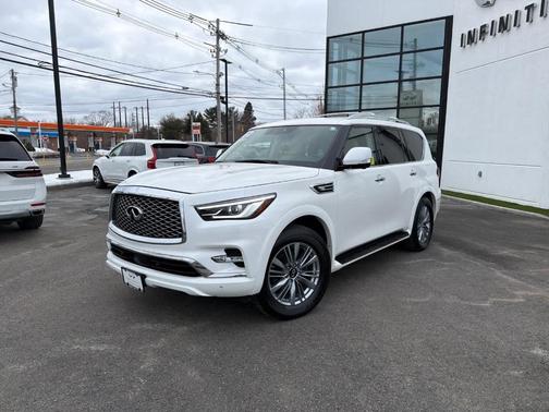 2021 INFINITI QX80 Luxe