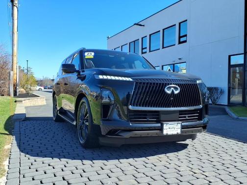 Diamond Black 2025 INFINITI QX80 AUTOGRAPH