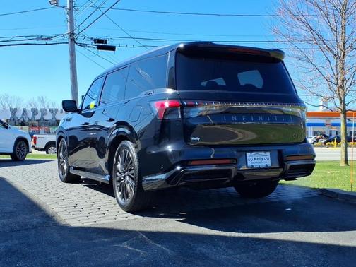 Diamond Black 2025 INFINITI QX80 AUTOGRAPH