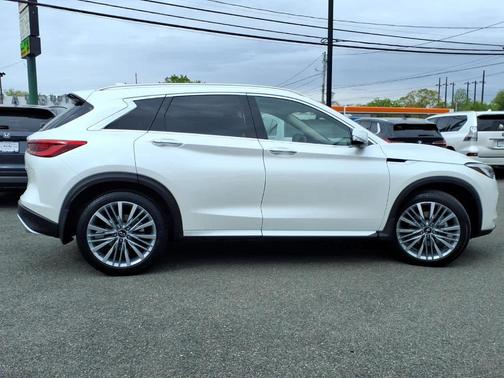 Radiant White 2023 INFINITI QX50 SENSORY