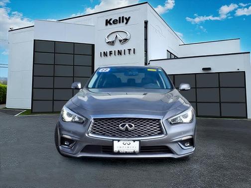 2022 INFINITI Q50 LUXE