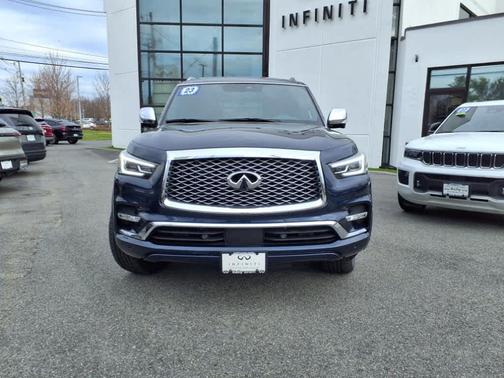 2023 INFINITI QX80 SENSORY
