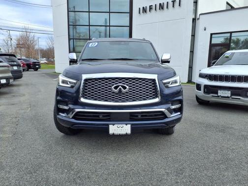 2023 INFINITI QX80 SENSORY