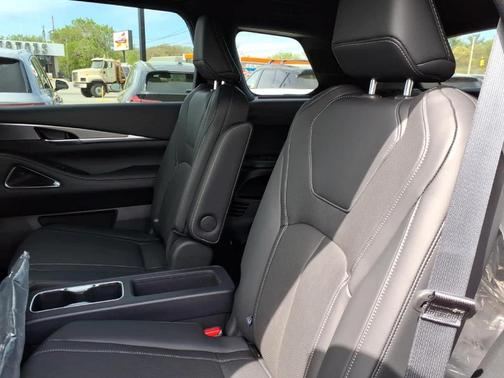 2t Grpt Shdw 2027 INFINITI QX60 SPT