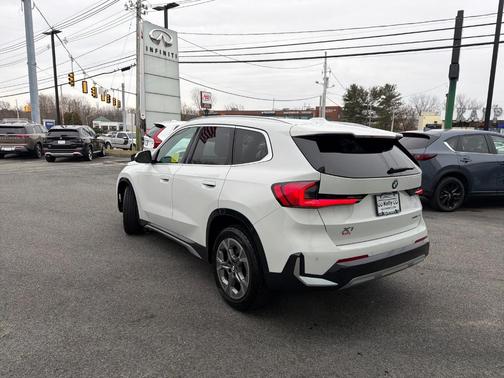 2025 BMW X1 xDrive28i