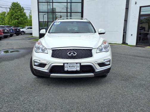2017 INFINITI QX50 Base