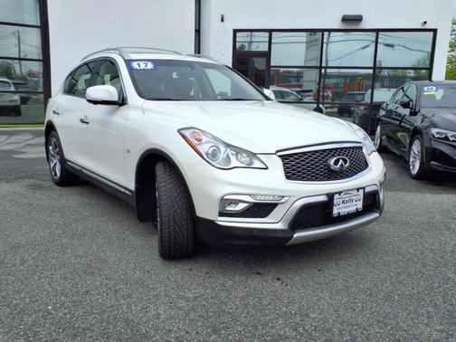 2017 INFINITI QX50 Base