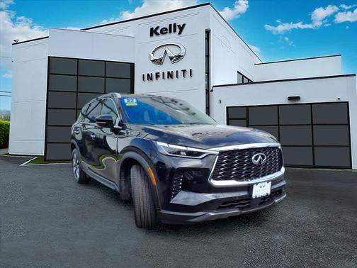 2022 INFINITI QX60 Luxe