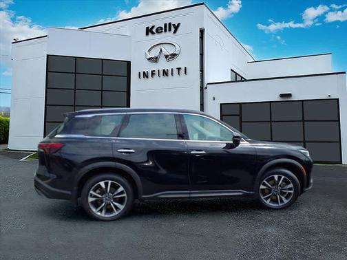2022 INFINITI QX60 Luxe