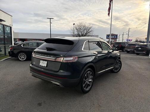 2021 Lincoln Nautilus Reserve