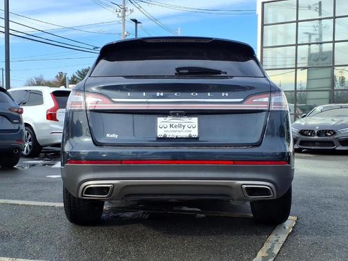 2021 Lincoln Nautilus Reserve