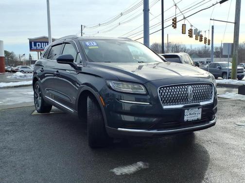 2021 Lincoln Nautilus Reserve