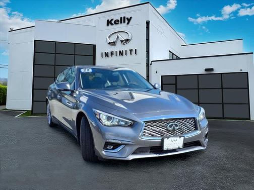 2022 INFINITI Q50 LUXE