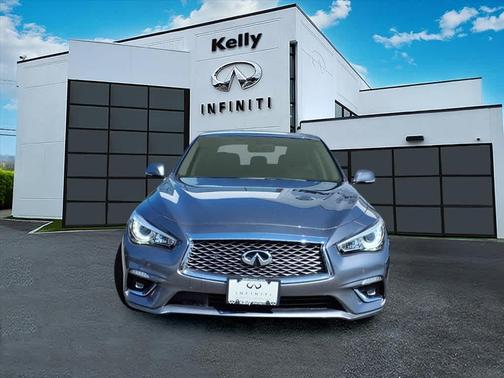 2022 INFINITI Q50 LUXE