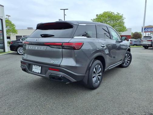 2025 INFINITI QX60 Pure