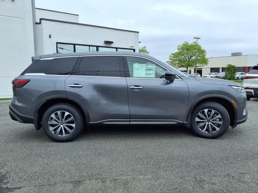 2025 INFINITI QX60 Pure