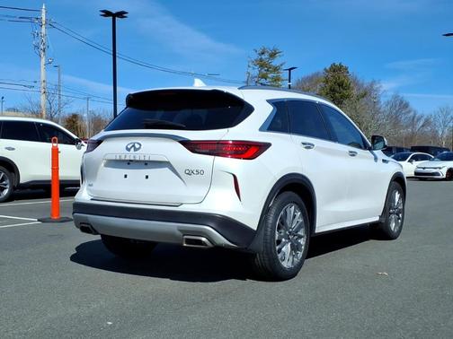 Radiant White 2023 INFINITI QX50 Luxe