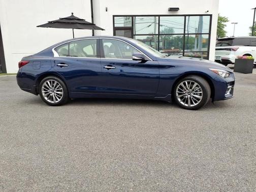 Grand Blue 2023 INFINITI Q50 LUXE