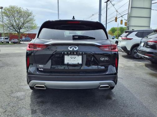 2022 INFINITI QX50 ESSENTIAL