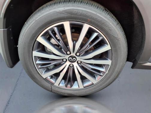 2025 INFINITI QX60 SENSORY