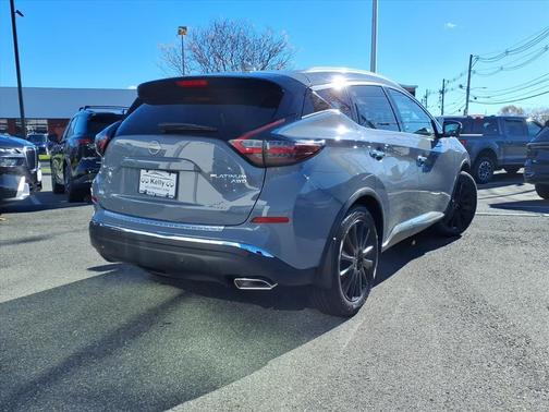 2023 Nissan Murano Platinum